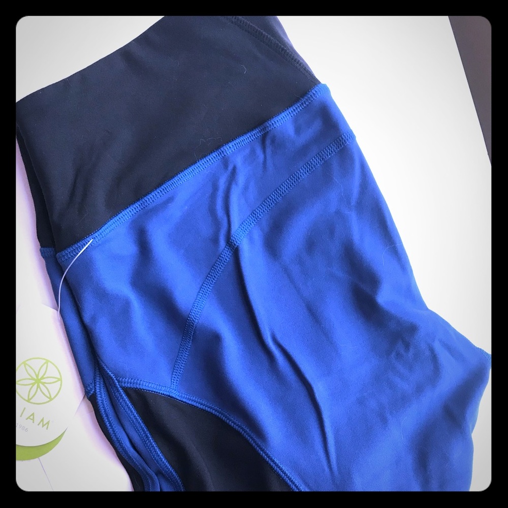 Gaim yoga pants